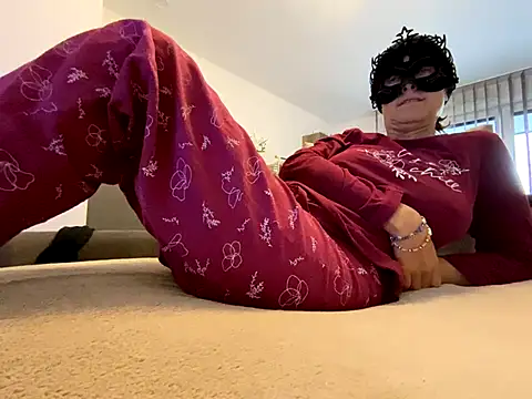 Marilou1983 online show from October 2, 2025, 7:34 am