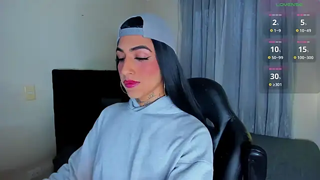 litz81 online show from November 4, 2025, 9:29 pm