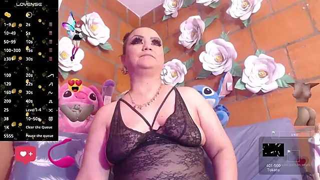 Snapshot of IngritBitch chatting on November 29, 2025, 2:06 pm IngritBitch online show from November 29, 2025, 2:06 pm