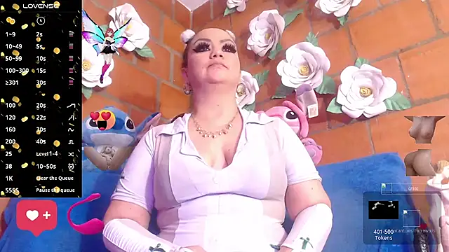 Snapshot of IngritBitch chatting on October 19, 2025, 1:25 pm IngritBitch online show from October 19, 2025, 1:25 pm