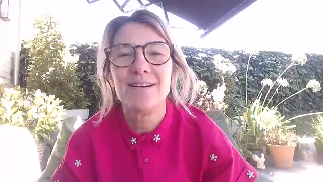 godinflower online show from September 9, 2025, 12:36 pm