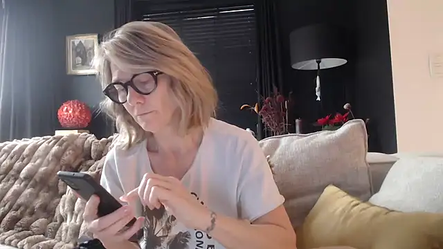 godinflower online show from February 3, 2026, 9:14 am