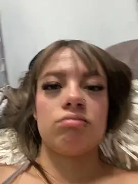 AmmyJones  online show from October 21, 2025, 6:29 pm