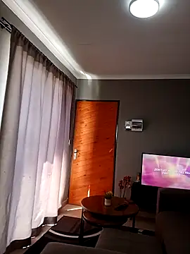 Sexylisa670 online show from April 27, 2026, 11:52 am