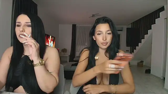 Snapshot of Gabrielaaxxx chatting on February 7, 2026, 11:13 pm Gabrielaaxxx online show from February 7, 2026, 11:13 pm