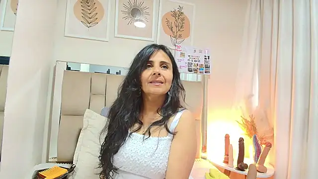 Snapshot of _Marcela__ chatting on July 3, 2026, 11:39 am Marcela online show from July 3, 2026, 11:39 am