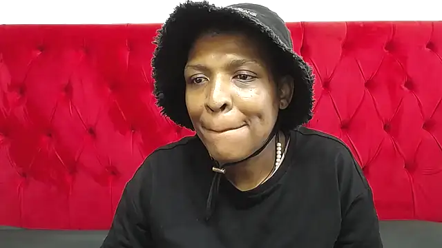 Snapshot of SpicyQueenxxxx chatting on June 12, 2026, 9:07 am SpicyQueenxxxx online show from June 12, 2026, 9:07 am