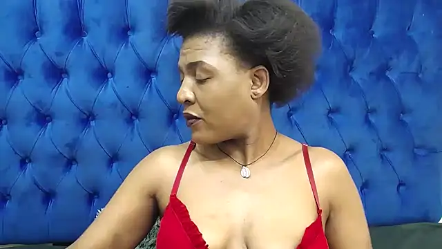 Snapshot of SpicyQueenxxxx chatting on May 23, 2026, 6:23 am SpicyQueenxxxx online show from May 23, 2026, 6:23 am