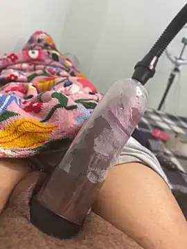 king cum  online show from April 11, 2026, 1:37 pm