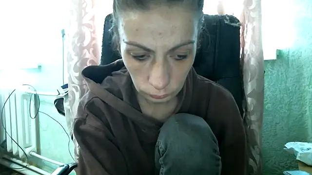 DennisXCaroll online show from April 5, 2026, 7:04 am