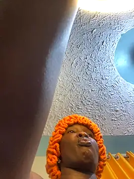 Bigass mee  online show from September 24, 2025, 1:35 am