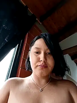 SamaraJay1 online show from October 1, 2025, 2:10 pm