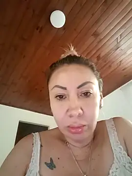 coral smitth online show from April 12, 2026, 6:11 pm