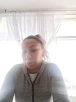 Snapshot of coral_smitth chatting on September 25, 2025, 7:42 pm coral smitth online show from September 25, 2025, 7:42 pm