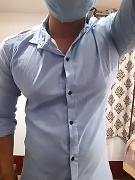 Snapshot of Guyinshortss chatting on November 1, 2025, 8:03 pm Guyinshortss online show from November 1, 2025, 8:03 pm