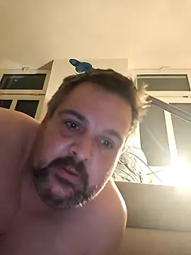 Ronny2510 online show from December 18, 2025, 9:29 pm