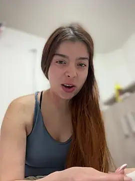 Snapshot of Cloew_Marz chatting on July 22, 2026, 7:38 pm Cloew Marz online show from July 22, 2026, 7:38 pm