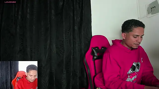 Extreme dirty paradise online show from April 17, 2026, 4:15 am