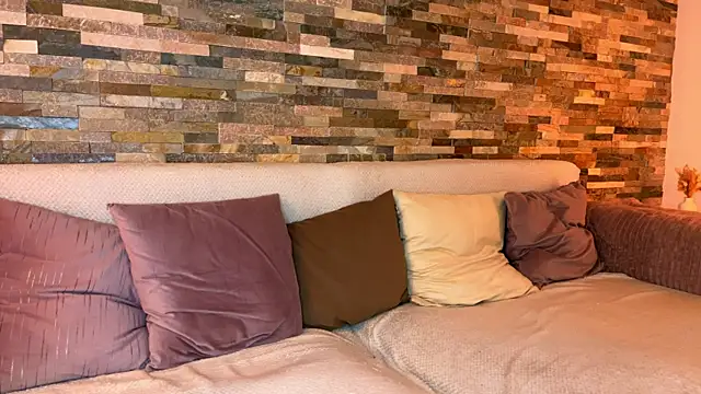 dymonted online show from January 18, 2026, 6:44 pm