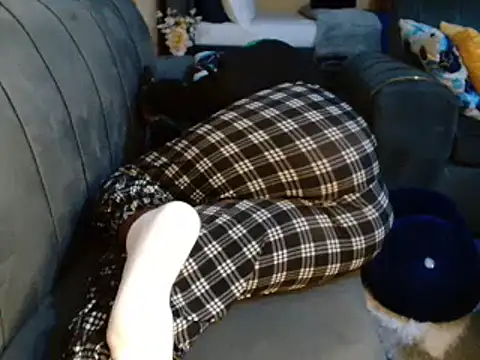 leslysexygirl online show from March 21, 2025, 8:17 am