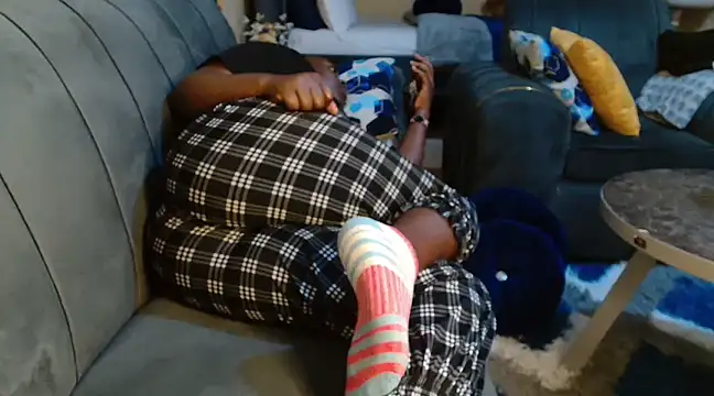 leslysexygirl online show from March 23, 2025, 6:26 am