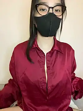 Lilisa miu online show from February 12, 2025, 4:33 pm