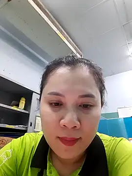 Benlla2802 online show from December 9, 2024, 4:58 pm