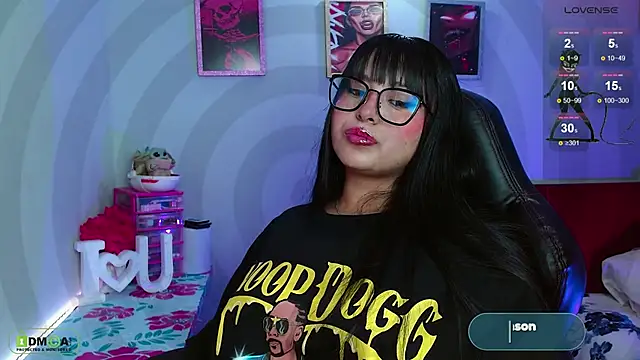 Miss scarllet  online show from February 20, 2025, 1:30 pm