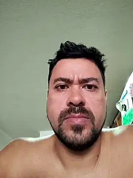 LatinMar online show from October 10, 2025, 11:33 am