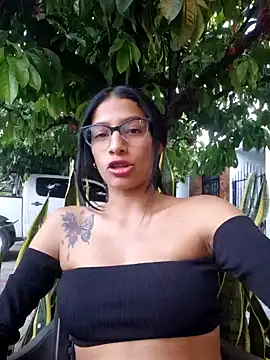 lily sk online show from February 8, 2025, 10:51 pm