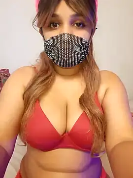 Wild wifey online show from December 4, 2024, 4:43 pm