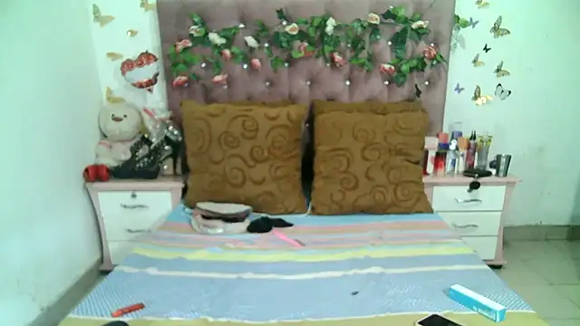 ValeriaTsx online show from October 16, 2025, 1:47 am