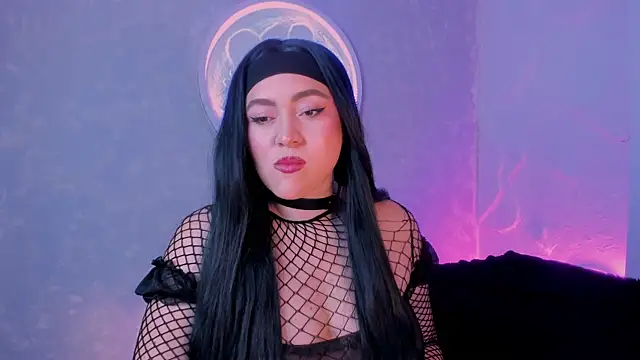 Kateryn  online show from October 20, 2025, 9:48 pm