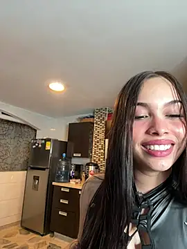 samantha kevin online show from February 25, 2025, 4:14 am