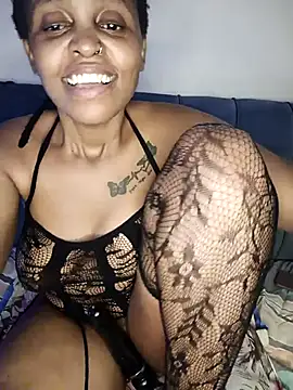 Sexy Shanty online show from October 12, 2025, 1:51 am