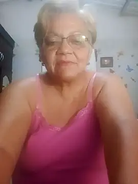 Madrastrahot69 online show from September 30, 2025, 5:02 am