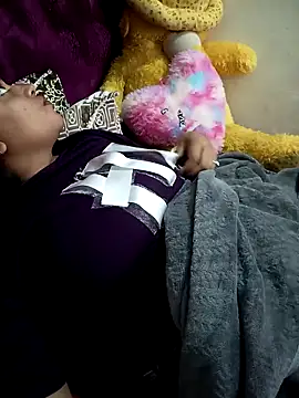 HEENA 022 online show from February 28, 2025, 7:48 am