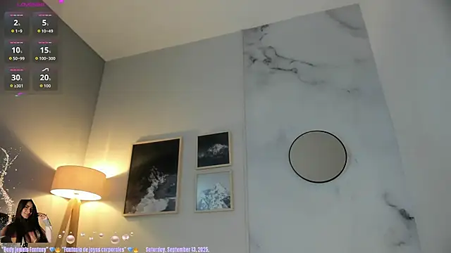 lara madisson online show from September 10, 2025, 5:39 am