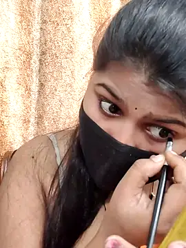 Hotty-simran online show from February 3, 2026, 4:32 am