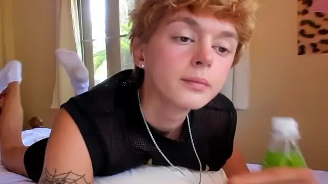 agelandreww online show from February 21, 2026, 5:42 am