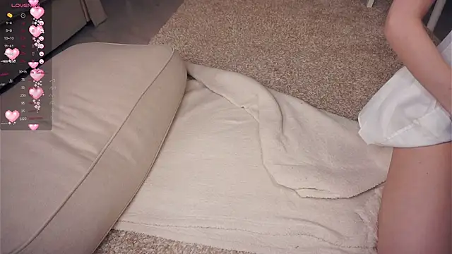 OnaZiroge online show from March 19, 2025, 12:23 pm