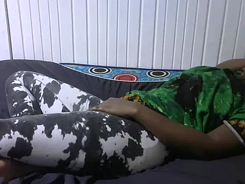 Snapshot of Sexy_baby004 chatting on September 23, 2025, 4:19 am Sexy baby004 online show from September 23, 2025, 4:19 am