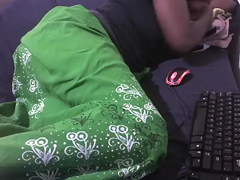 Snapshot of Sexy_baby004 chatting on November 20, 2025, 4:46 am Sexy baby004 online show from November 20, 2025, 4:46 am