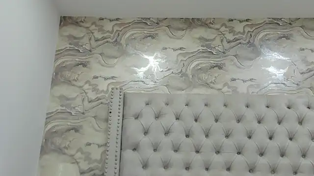 Kev jenner online show from September 22, 2025, 6:03 pm