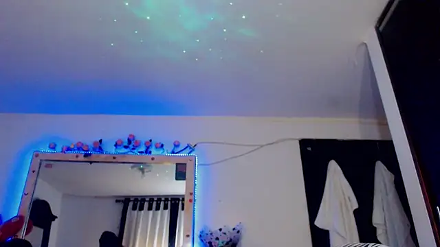 touchm cockhard online show from September 29, 2025, 11:21 pm