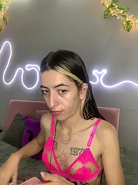 YouliteSllut2 online show from December 28, 2024, 8:15 pm