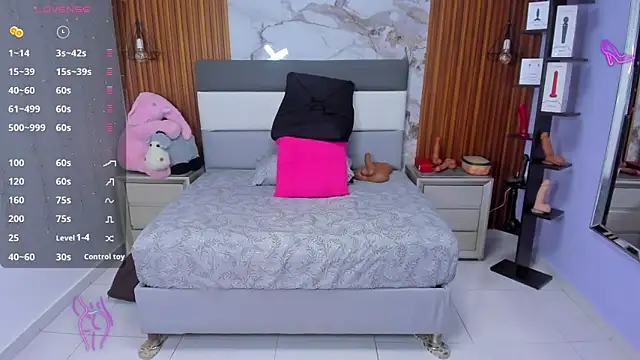 MEYLAGIA online show from September 18, 2025, 3:09 am