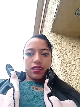 Snapshot of Maite_xx chatting on February 4, 2025, 11:27 am Maite xx online show from February 4, 2025, 11:27 am