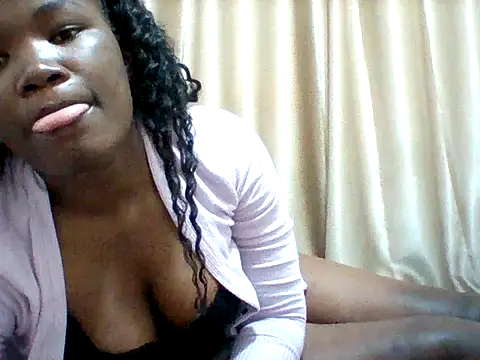 sweetangel41 online show from April 12, 2026, 6:16 am