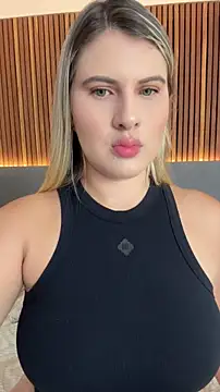 EmiilyAdams  online show from April 16, 2026, 10:23 pm